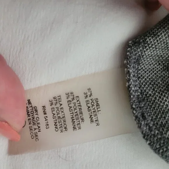 Comfy Casual Tommy Hilfiger Plaid - Picture 4 of 7